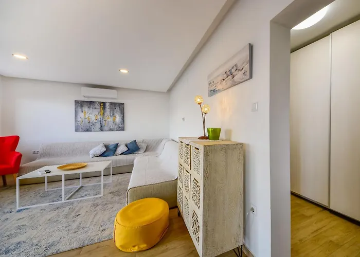 Sanja-2 By Interhome *